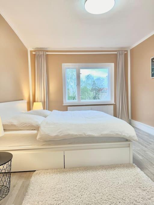 2 Zimmer Apartment Mit Parkplatz Berlín Exterior foto
