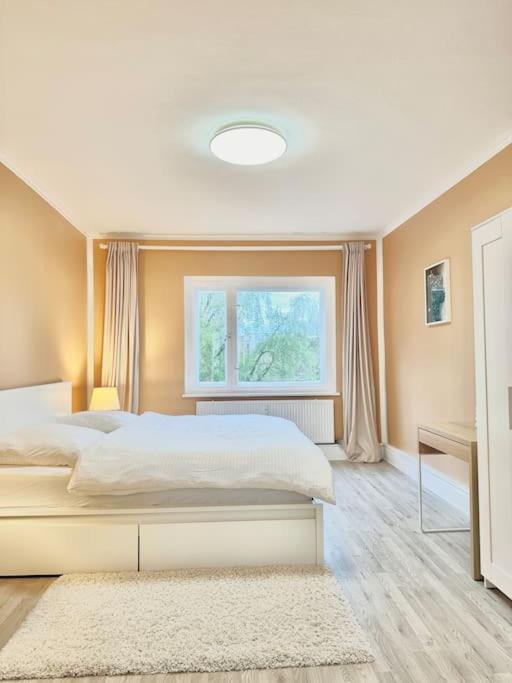 2 Zimmer Apartment Mit Parkplatz Berlín Exterior foto
